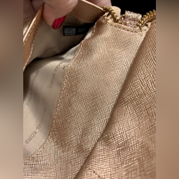 🩷💛 Michael Kors “Alex” Continental Wallet in Rose Gold Glitter - Picture 12 of 14